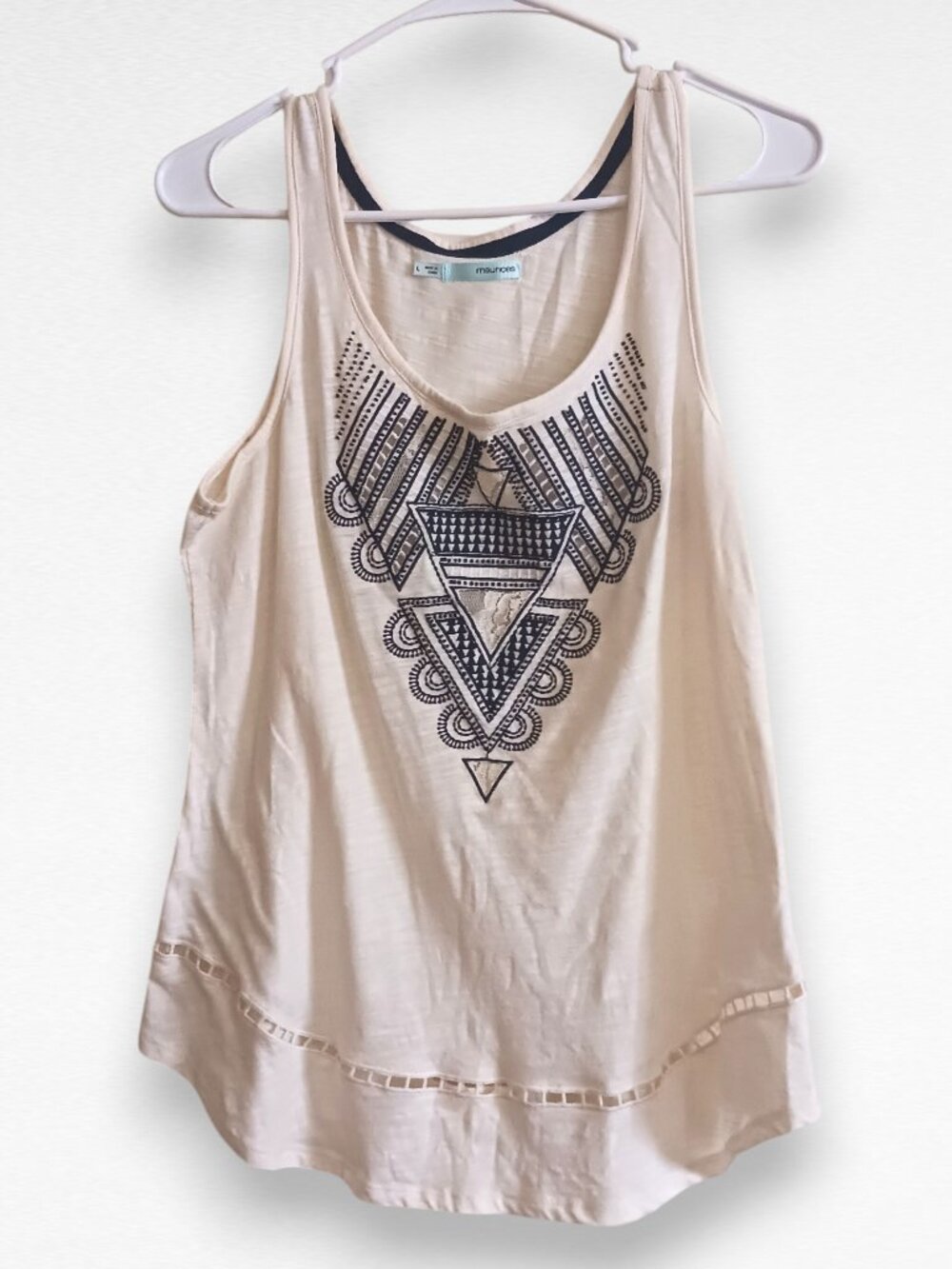 Detailed Cream Tank Top
